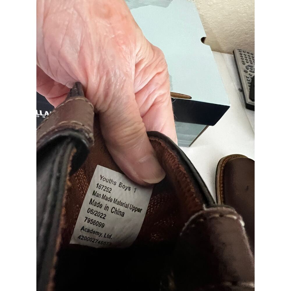 Magellan Outdoors Youth Western Cowboy Rodeo Boots Brown Embroidery Size 1M New - Picture 4 of 7